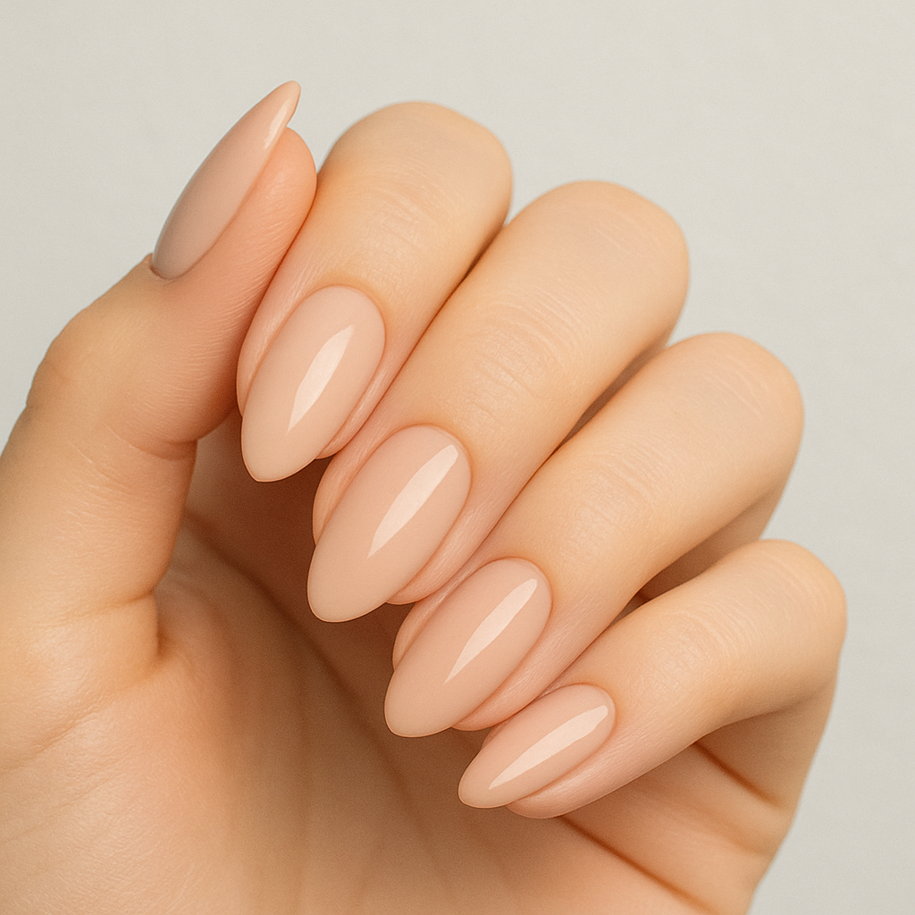 Almond – Chic with a Delicate Edge
